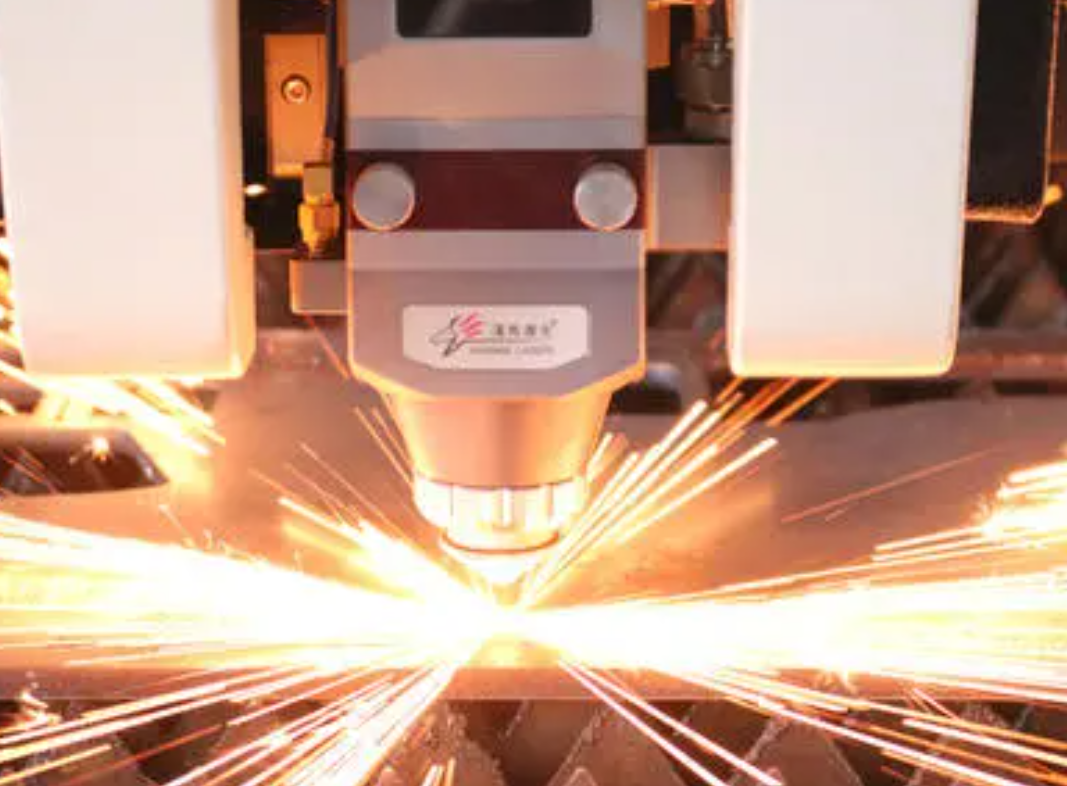 導(dǎo)致激光焊接機(jī)價格波動的原因有哪些